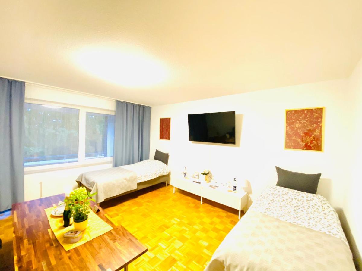 Welcome To Messe!-Two-Bedroom Apartment&Balcony Hannover Exteriör bild