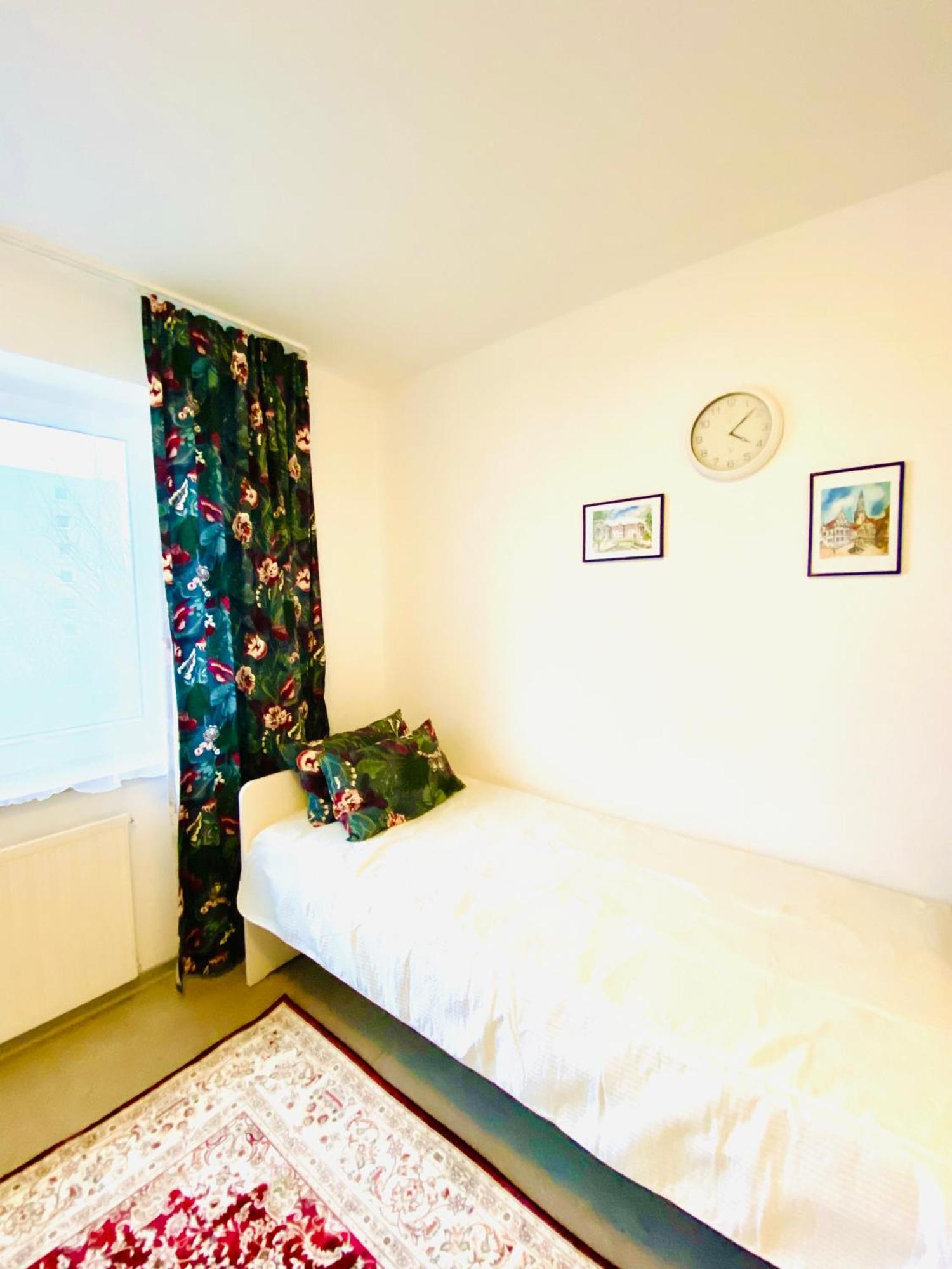 Welcome To Messe!-Two-Bedroom Apartment&Balcony Hannover Exteriör bild